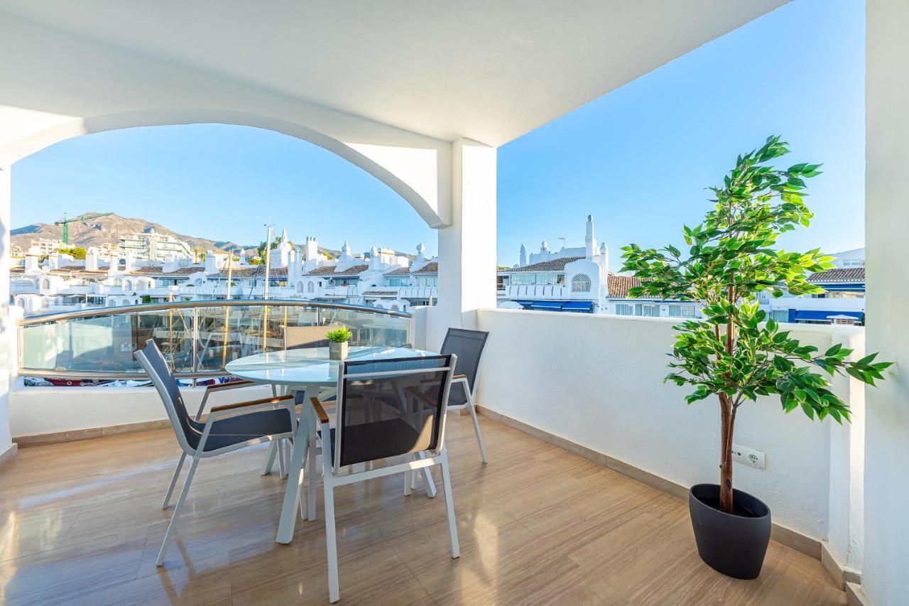 Atico Puerto Marina First Island With Sea Views And Rooftop Pool Benalmádena Extérieur photo