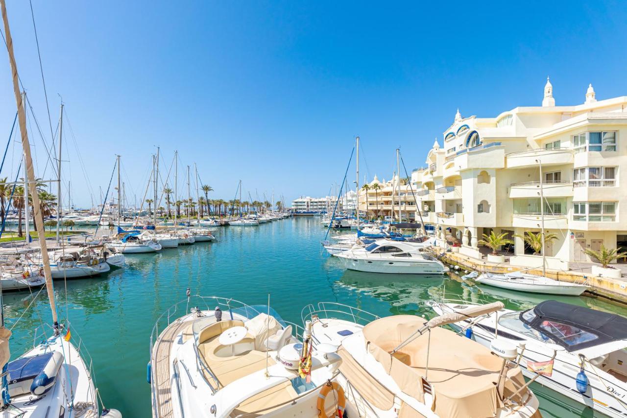 Atico Puerto Marina First Island With Sea Views And Rooftop Pool Benalmádena Extérieur photo